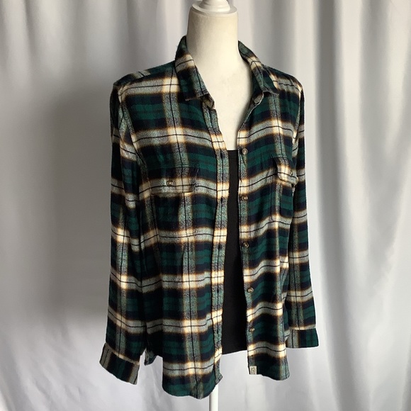 American Eagle Outfitters Tops - NWOT American Eagle 🦅 Plaid Flannel